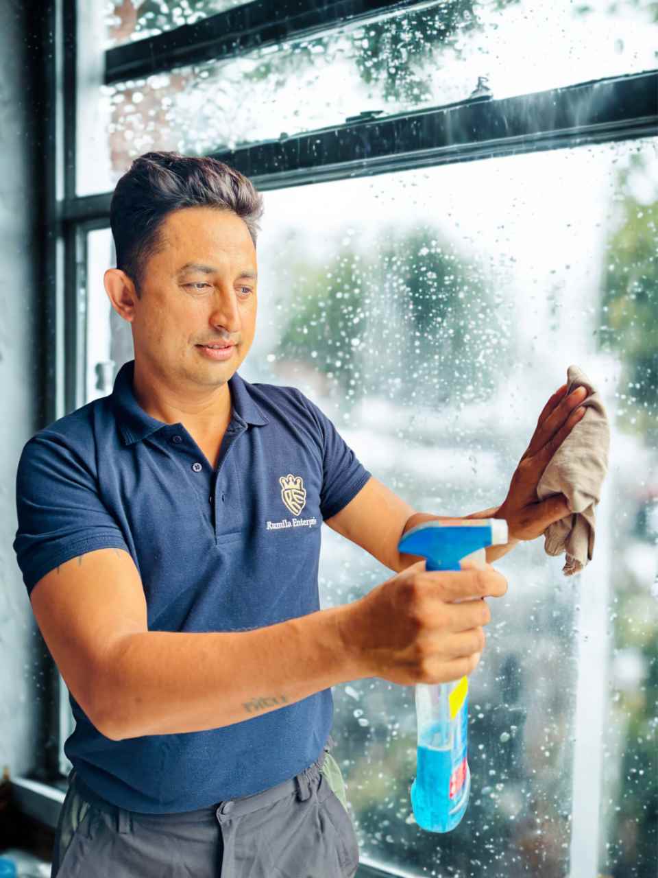 Professional PG and Guest House Staff - Cooks and Housekeeping in Delhi NCR